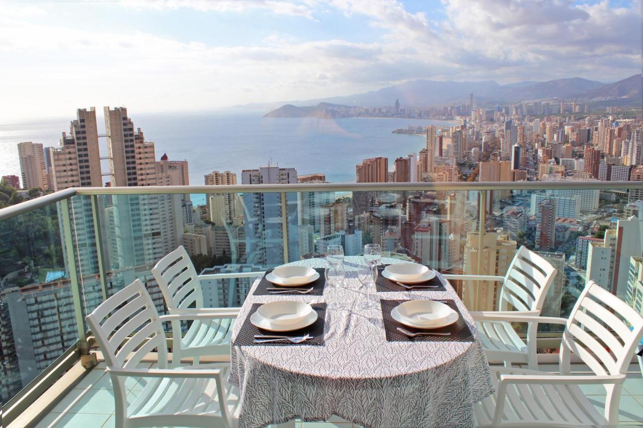Skyline 26 Stunning Sea Views From A 2-Bedroom Apartment On The 26Th Floor Benidorm Exterior foto